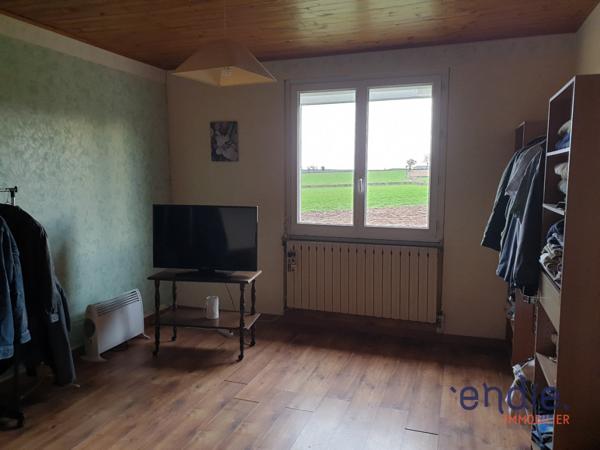 Propriété de campagne de 7 pièces (210 m²) en vente à COULEUVRE