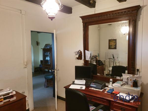 Propriété de campagne de 7 pièces (210 m²) en vente à COULEUVRE