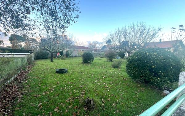 Terrain à vendre    Biscarrosse