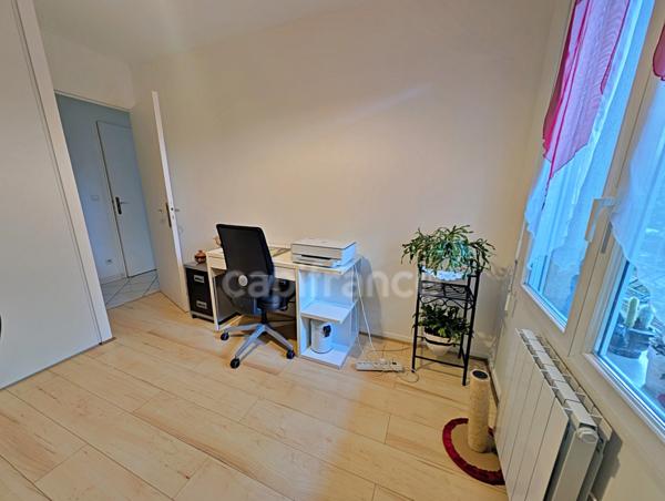 F3 avec jardin privatif à CORBEIL ESSONNES