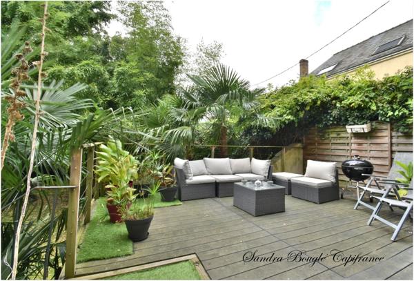 Maison à vendre 12 pièces LAVAL (53)