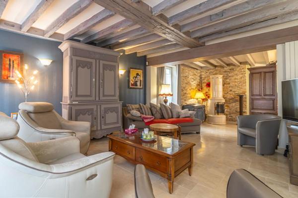 Maison Romorantin Lanthenay 8 pièce(s) 190 m2