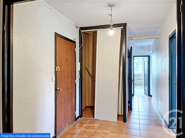 Appartement T5 à vendre  5 pièces - 77,77 m2 ORLEANS - 45