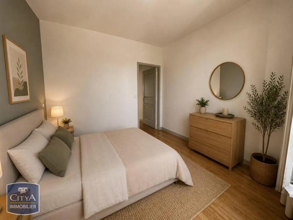 Appartement à vendre 2 pièces 45.89m² Saintes (17100)