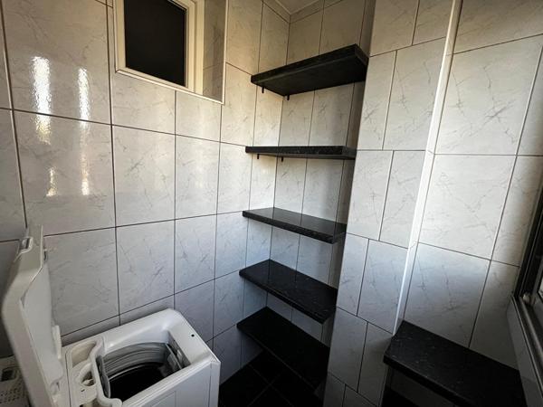 Appartement Les Pennes Mirabeau 3 pièce(s) 74 m2, 2 chambres, Loggia, proche des commodités, clé en main