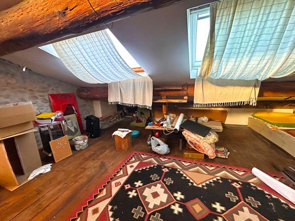 GRANDE MAISON DE VILLE DE CHARME AU C?UR DE PAMIERS AVEC TERRASSE ET VUE PYRÉNÉES