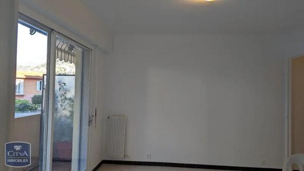Appartement à louer 1 pièce 27.43m² Menton (06500)