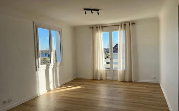 Appartement à louer    3 pièces •  Estibeaux
