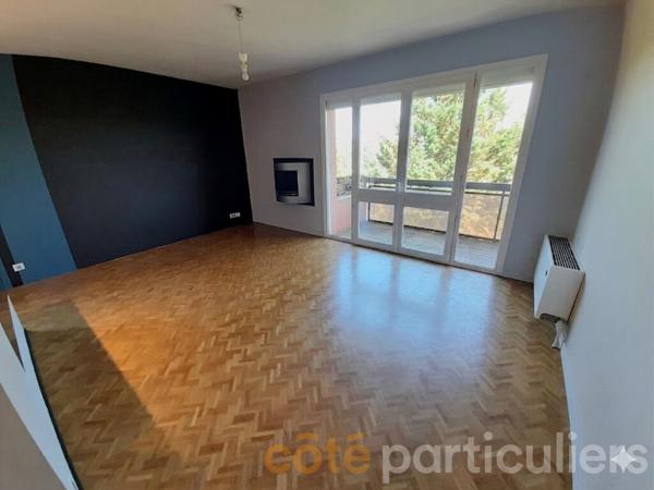Location Appartement68,46 m² - 2 Pièces - RODEZ (12000)