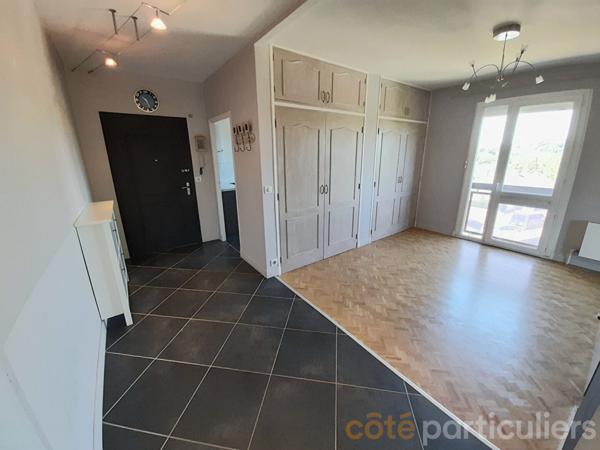 Location Appartement68,46 m² - 2 Pièces - RODEZ (12000)