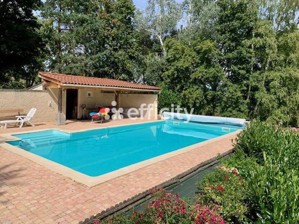 Maison 10 pièces - 282 m² Bien prestige