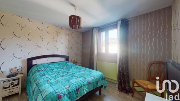 House for sale 5 rooms 130 m² Trappes