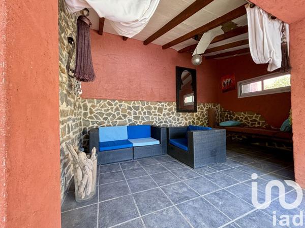 Maison traditionnelle 10 pièces de 224 m² à La Palme (11480)