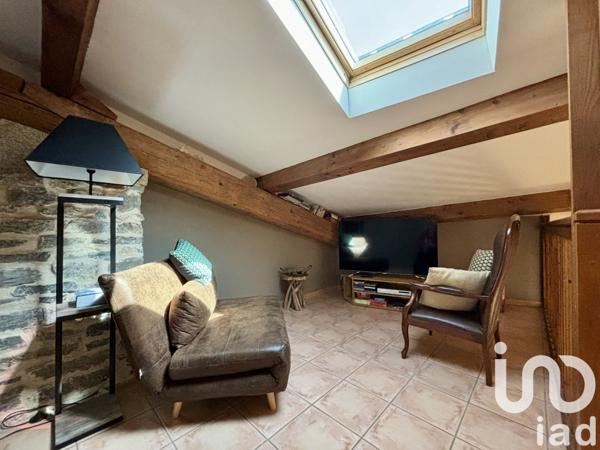 Maison traditionnelle 10 pièces de 224 m² à La Palme (11480)