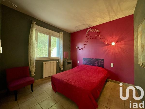 Maison traditionnelle 10 pièces de 224 m² à La Palme (11480)