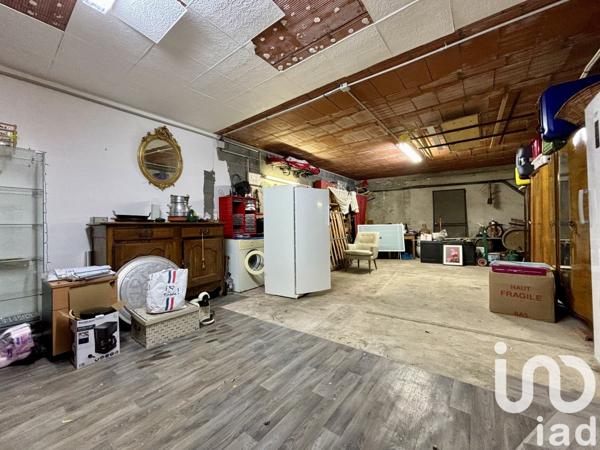 Maison traditionnelle 10 pièces de 224 m² à La Palme (11480)