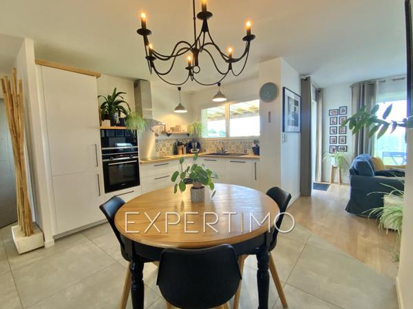 Saint-Vincent-sur-Jard (85520) Maison de plain-pied T4 de 79 m², 3 chambres, terrasse et jardin clôturé, proximité commerces et plages