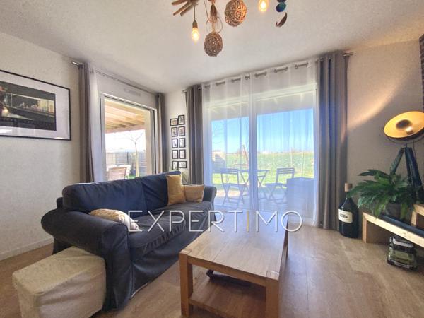 Saint-Vincent-sur-Jard (85520) Maison de plain-pied T4 de 79 m², 3 chambres, terrasse et jardin clôturé, proximité commerces et plages