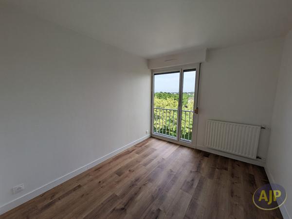 Location appartement Rennes : 1 265 € - AJP Immobilier Rennes Nord
