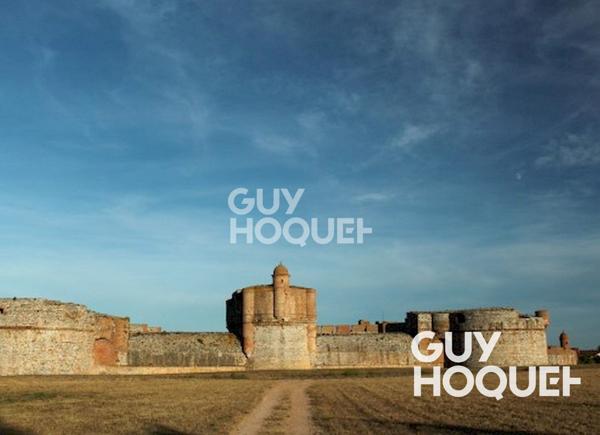 Terrain à bâtir 1176 m2 - Libre de tout constructeur.