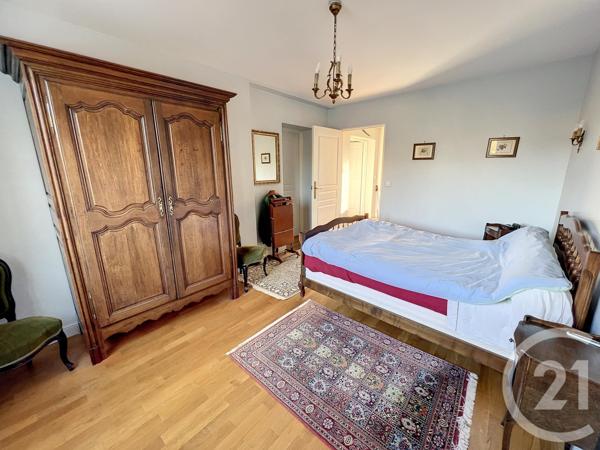 Appartement F6 à vendre  6 pièces - 194,88 m2 PROVINS - 77