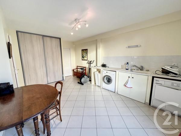 Appartement F6 à vendre  6 pièces - 194,88 m2 PROVINS - 77
