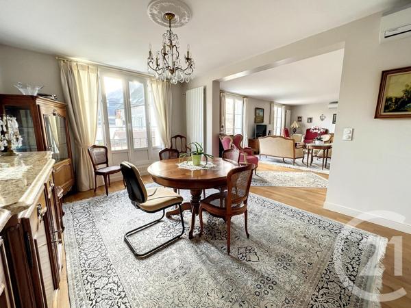 Appartement F6 à vendre  6 pièces - 194,88 m2 PROVINS - 77