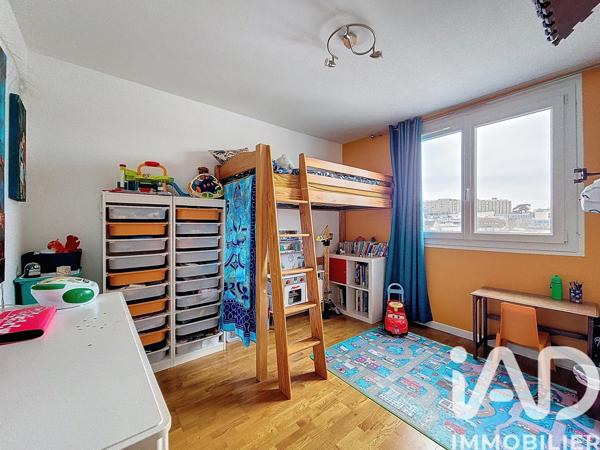 Appartement à vendre 4 pièces 82 m² Arcueil