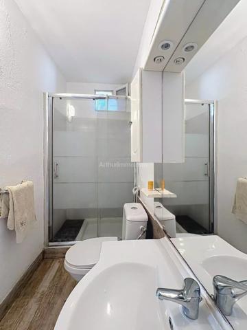 Vente                                                      Appartement
                        
                     2 pièces                      44 m2                     à Lumio