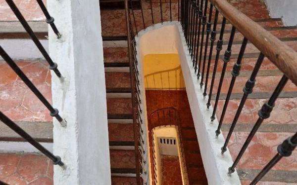 Maison à vendre    6 pièces •  Cadenet