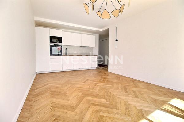 Courbevoie appartement à vendre 4 pièces TERRASSE REFAIT A NEUF DPE C- SUD-EST -TRAVERSANT CALME