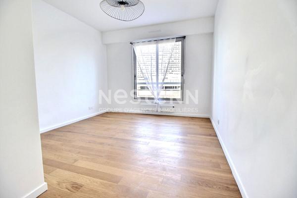 Courbevoie appartement à vendre 4 pièces TERRASSE REFAIT A NEUF DPE C- SUD-EST -TRAVERSANT CALME