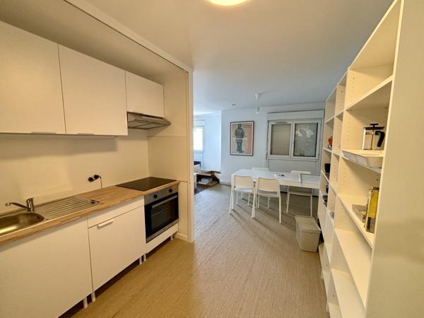 LOCATION 69100 VILLEURBANNE - APPARTEMENT T1 - meublé refait à neuf - proche écoles et transports - chauffage