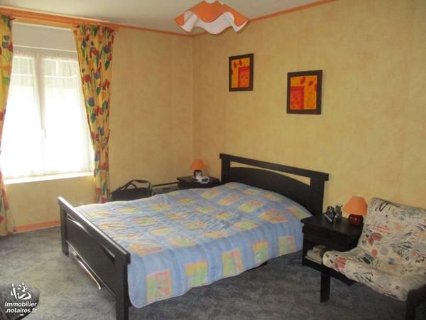 RESTAURANT AUX PORTES DE CARHAIX ET DE LA VALLEE DES SAINTS CARNOET