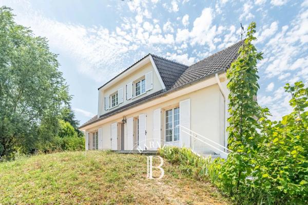 Saint-Germain-en-Laye, Maison 4 Chambres -  178 m² à vendre