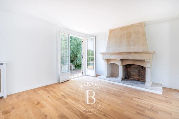 Saint-Germain-en-Laye, Maison 4 Chambres -  178 m² à vendre