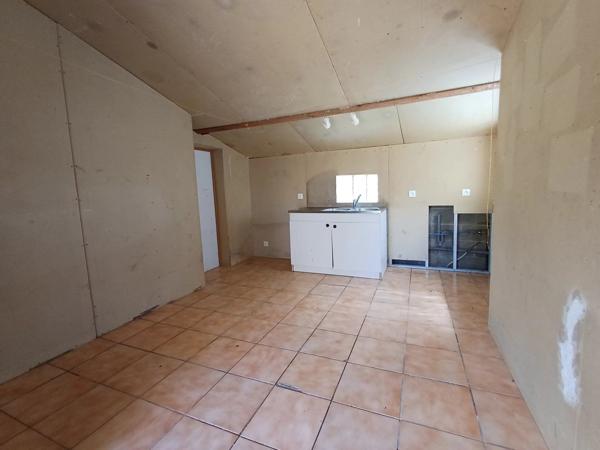 Location                                                      Maison
                        
                     4 pièces                      71 m2                     à Lhommaizé