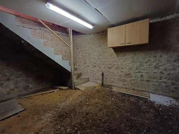 Location                                                      Maison
                        
                     4 pièces                      71 m2                     à Lhommaizé