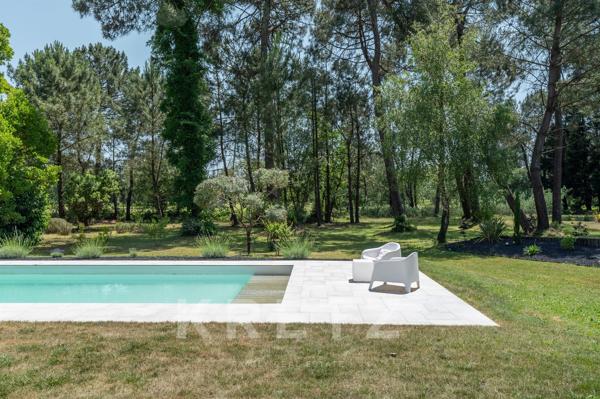 Propriété de plain-pied en lisière du Golf de Pessac