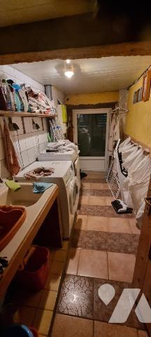 BAIS - Campagne - Maison pierres dépendances terrain-pièce d'eau