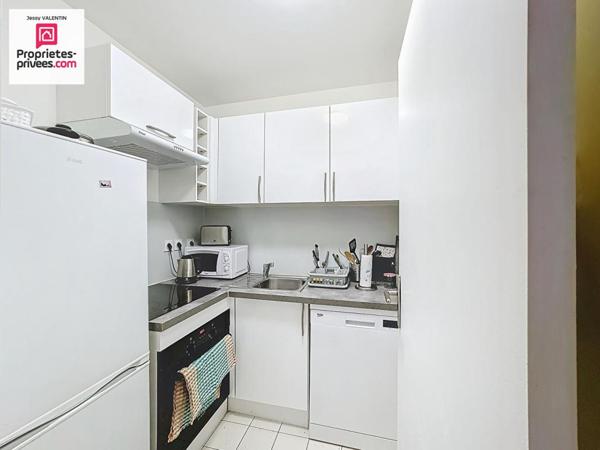 Studio 33 m² - 6ème étage, vue dégagée, très lumineux