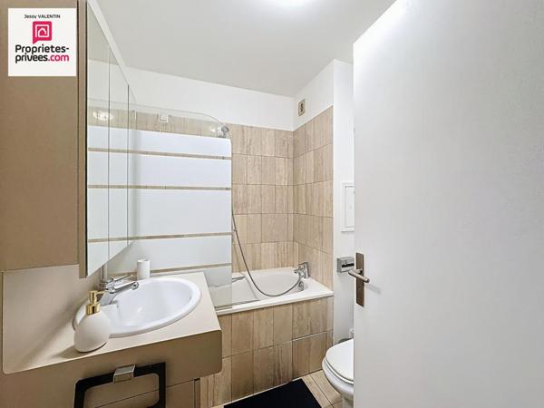 Studio 33 m² - 6ème étage, vue dégagée, très lumineux