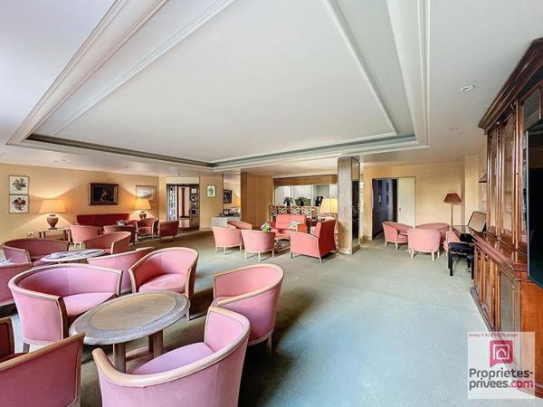 Studio 33 m² - 6ème étage, vue dégagée, très lumineux