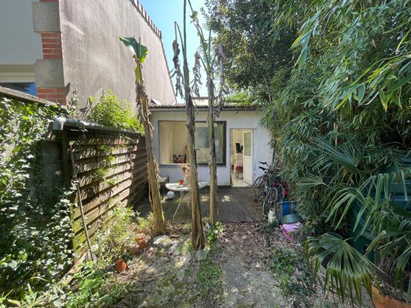 Maison Begles 2 pièce(s) de 46.77 m2 avec jardin d'environ 80 m2