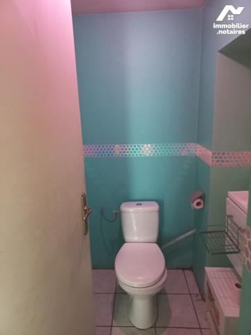 maison habitation, séjour, cuisine, couloir, SDB, WC, 2 chambres grenier