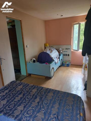 maison habitation, séjour, cuisine, couloir, SDB, WC, 2 chambres grenier