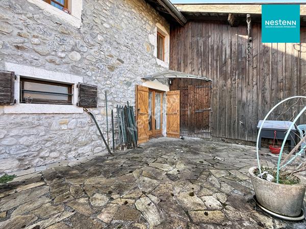 ANNECY _ Appartement en duplex de 84,23 m² au sol, avec terrasse, cave et garage