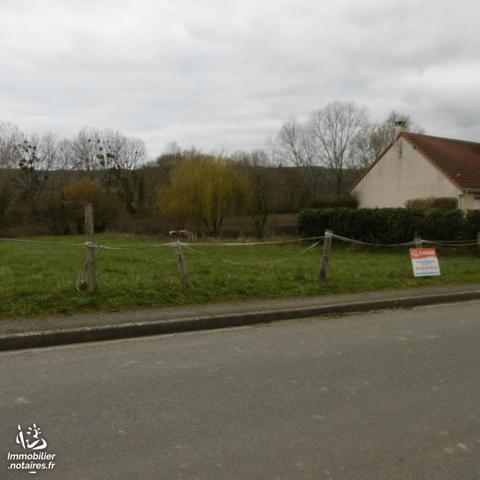 Terrain à bâtir de 1689 m²