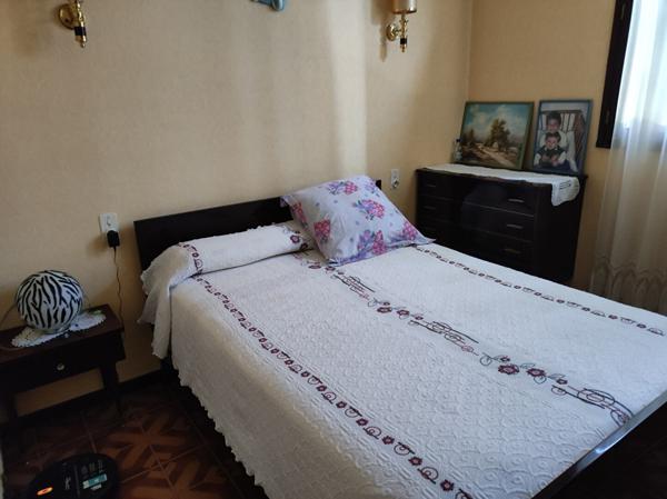 LAROQUE-D'OLMES GRANDE MAISON FAMILIALE AVEC JARDIN PROCHE DES COMMERCES