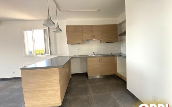 Appartement à vendre    4 pièces •  Aubignan